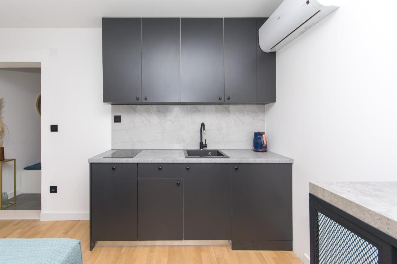 Sapphire Studio Apartment With Free Private Parking Дубровник Экстерьер фото