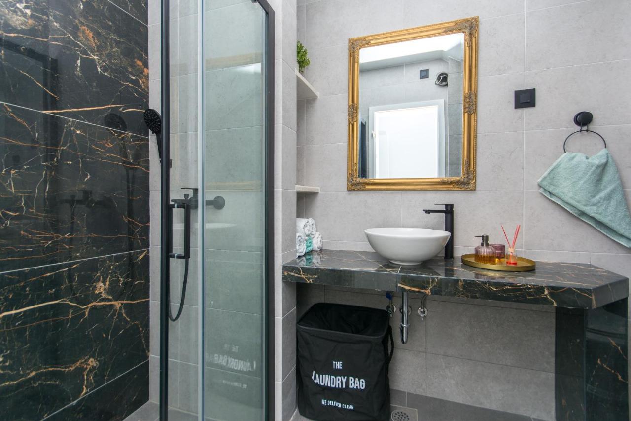 Sapphire Studio Apartment With Free Private Parking Дубровник Экстерьер фото