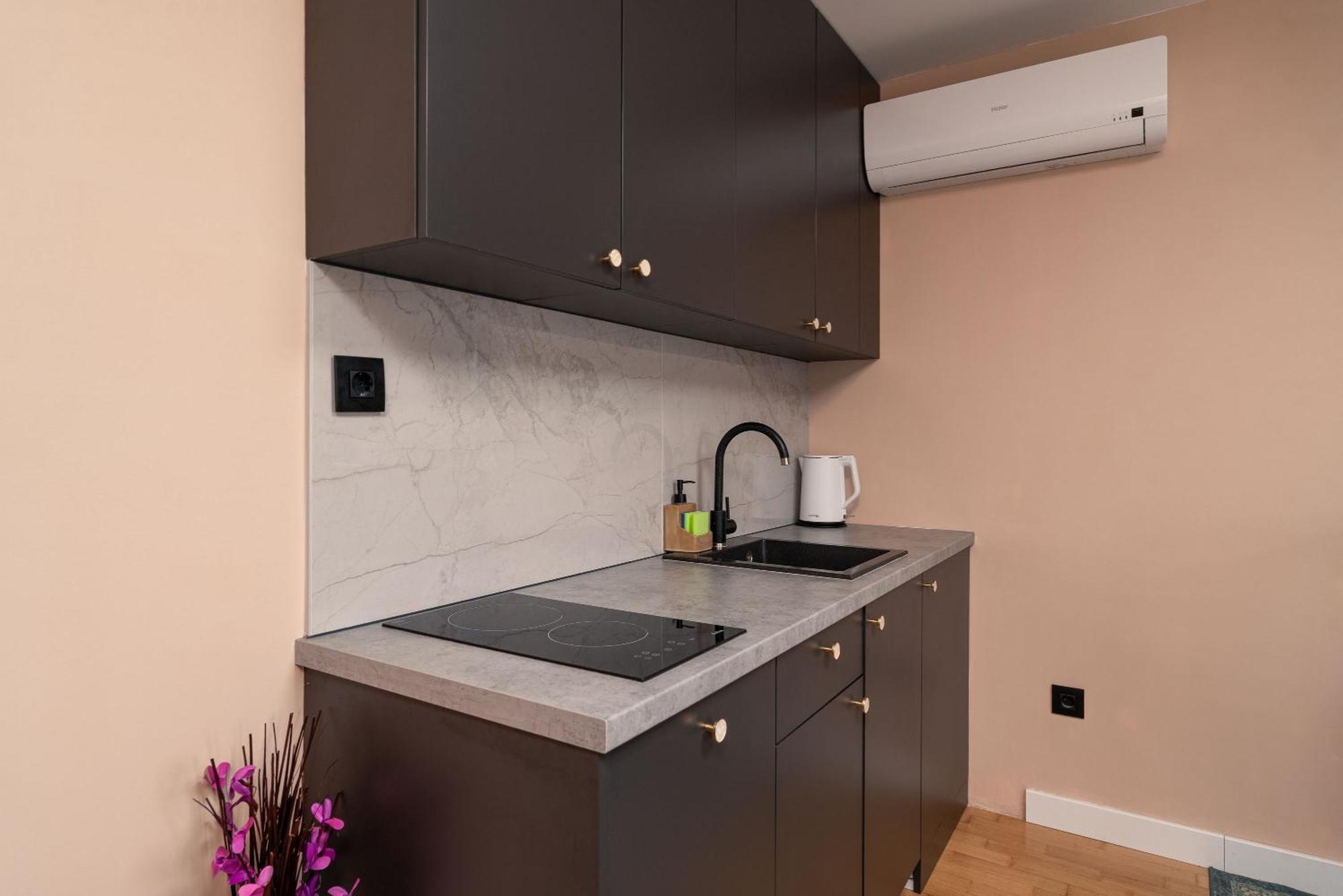 Sapphire Studio Apartment With Free Private Parking Дубровник Экстерьер фото
