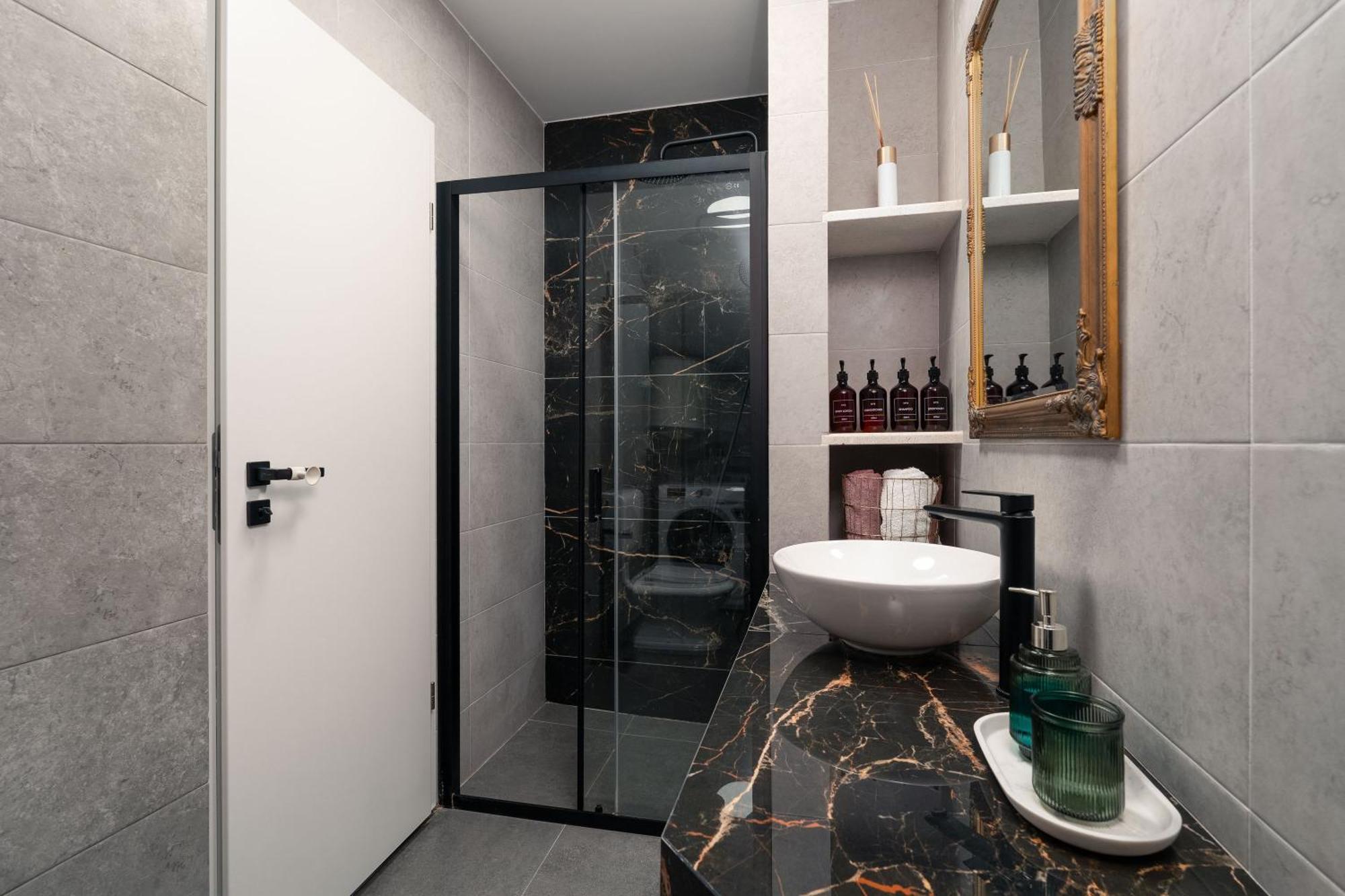 Sapphire Studio Apartment With Free Private Parking Дубровник Экстерьер фото