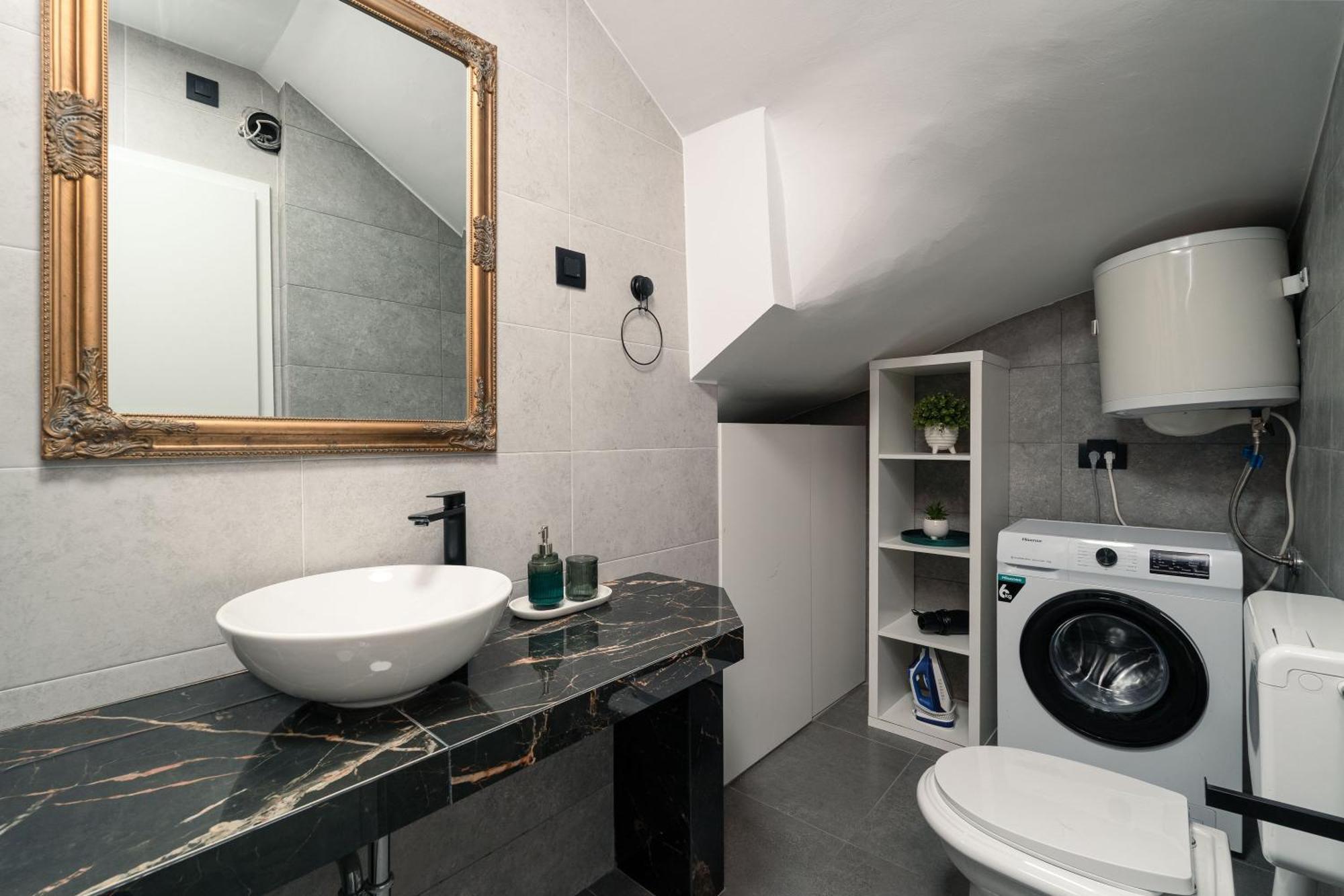 Sapphire Studio Apartment With Free Private Parking Дубровник Экстерьер фото